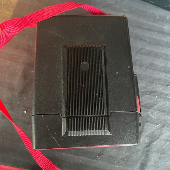 Retro Polaroid cool cam 600 red camera - Picture 5 of 5